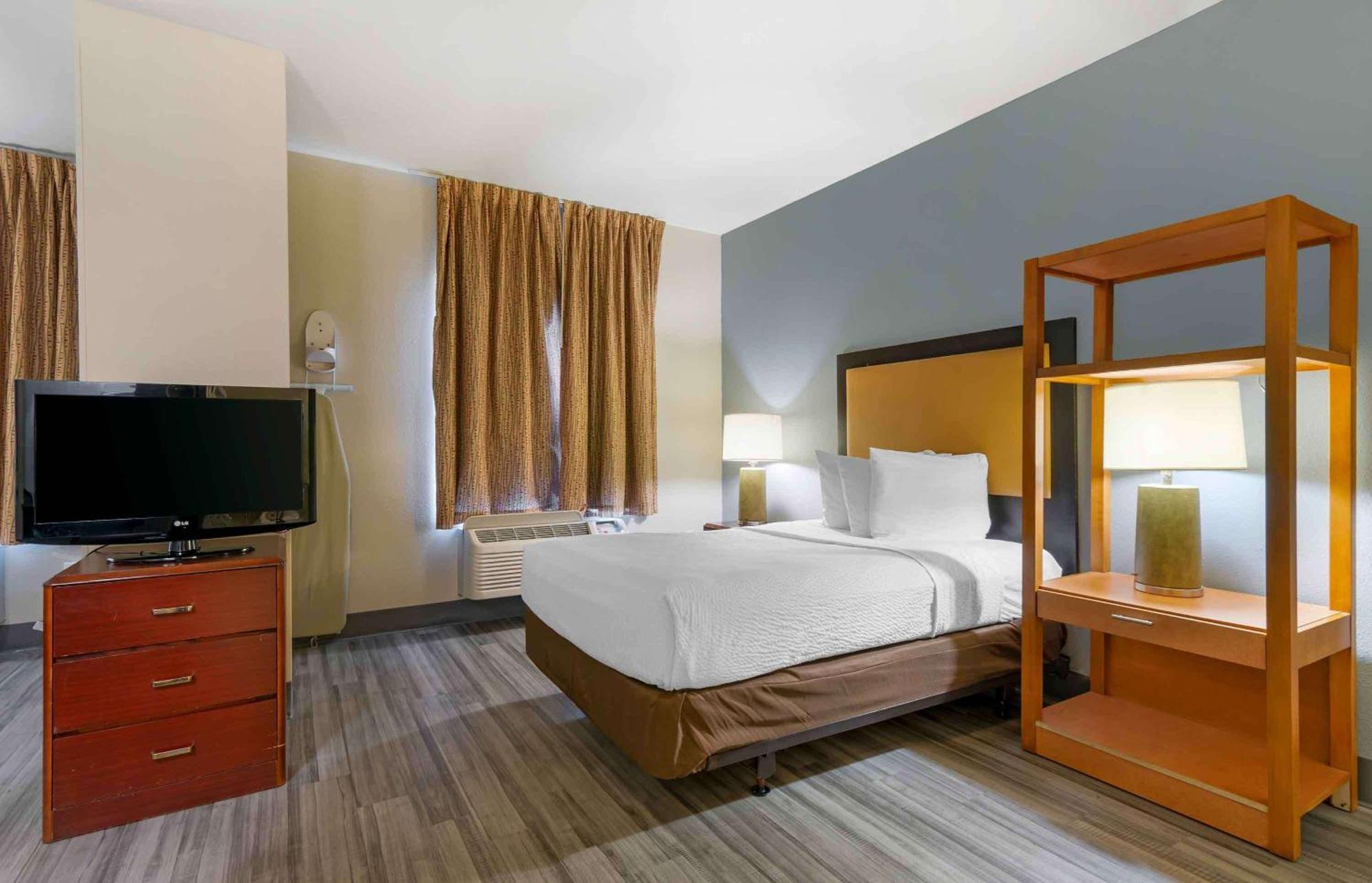 Extended Stay America Suites - Kansas City - Overland Park - Metcalf Ave Eksteriør billede
